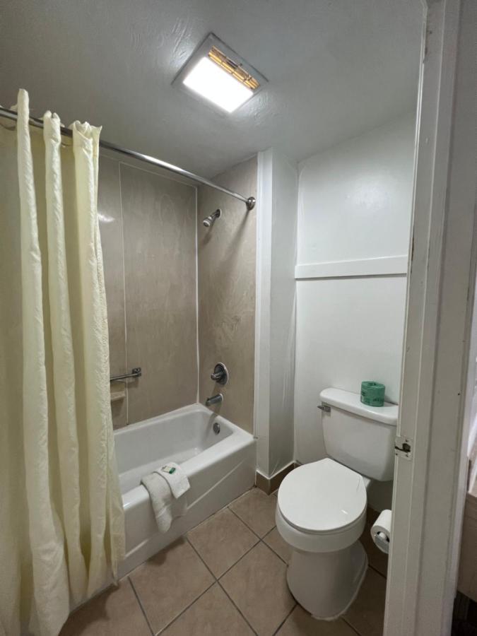 Motel 6 Lake Charles, La מראה חיצוני תמונה
