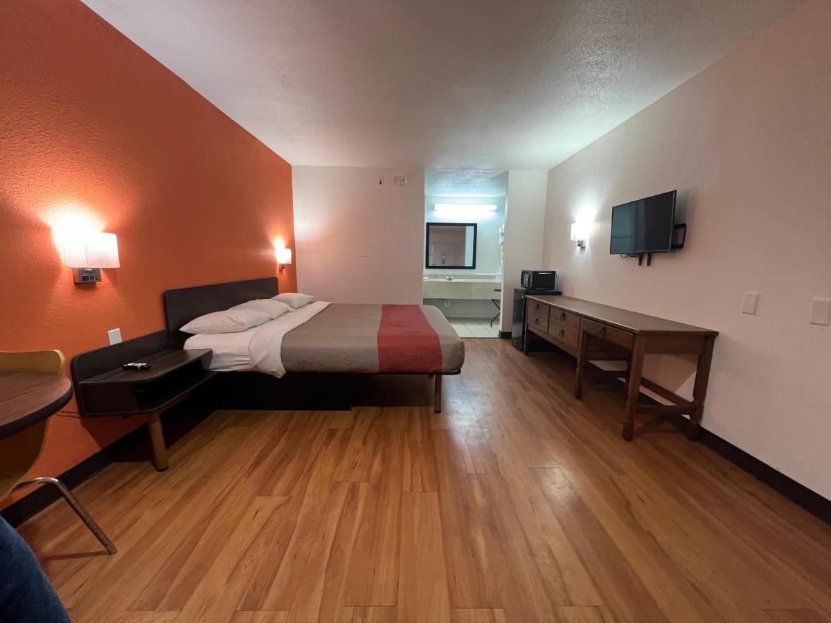 Motel 6 Lake Charles, La מראה חיצוני תמונה